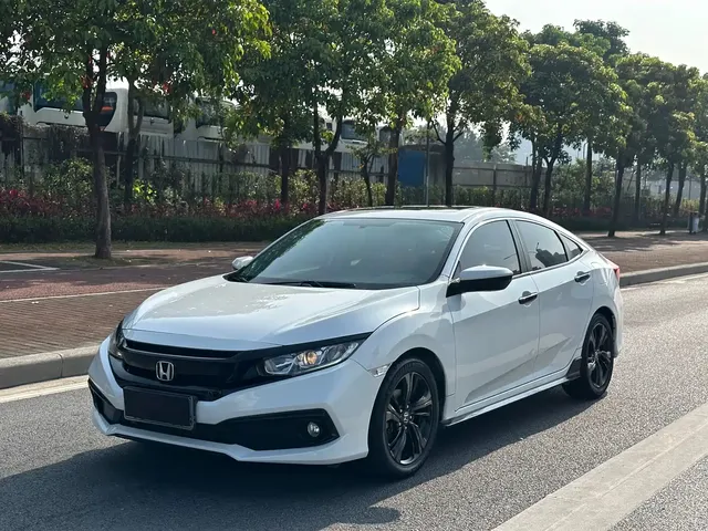 Honda Civic 2019 220TURBO CVT Sport Edition China V