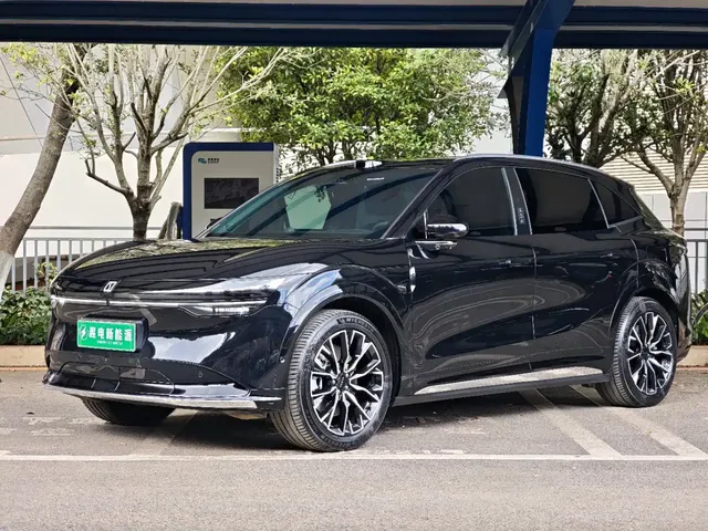 ZEEKR 7X 2025 100kWh Long Range RWD Smart Driving Edition