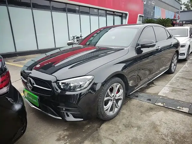 Mercedes-Benz E-Class 2023 Facelift E 300 L Sport Fashion