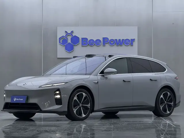 NIO ET5T 2025 75kWh Touring