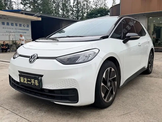 Volkswagen ID.3 2024 Outstanding Edition