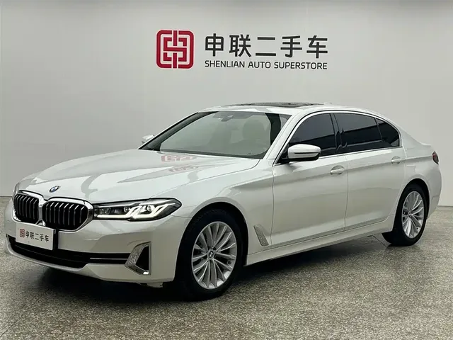 BMW 5 Series 2022 Facelift 525Li Luxury Package