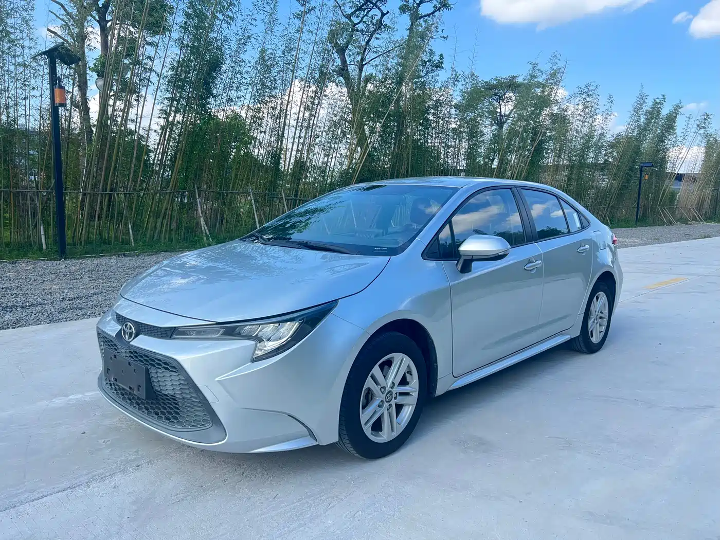 Toyota Levin 2019 185T CVT Progressive Edition China V