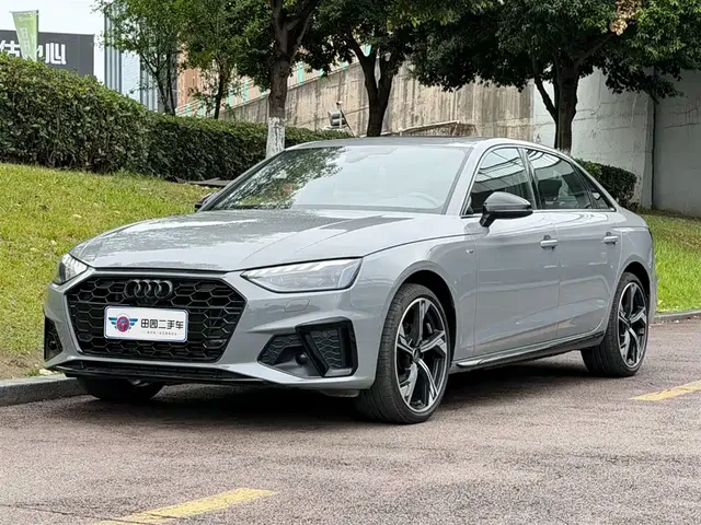 Audi A4L 2025 2 Million Celebration Edition 40 TFSI Luxury Dynamic B&O Starlight Night Edition