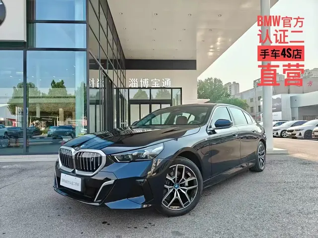 BMW i5 2024 eDrive 35L M Sport Package