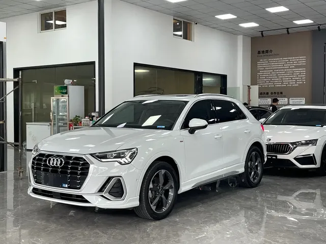 Audi Q3 2022 35 TFSI Fashion Dynamic