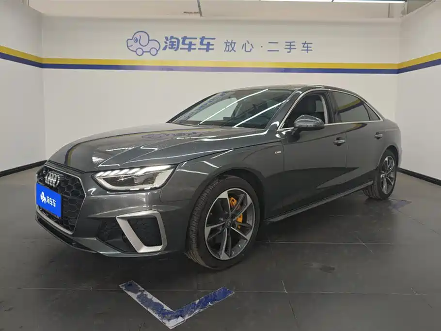 Audi A4L 2020 40 TFSI Fashion Dynamic Edition