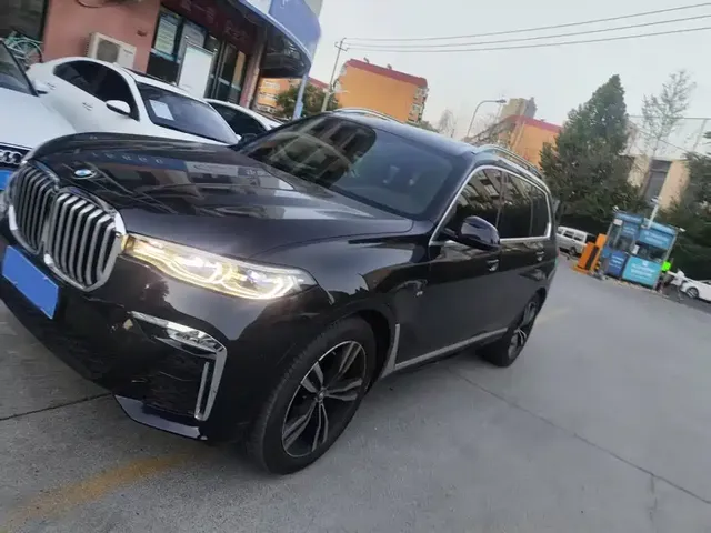 BMW X7 2020 xDrive40i Premium M Sport Package