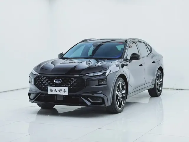Ford EVOS 2022 EcoBoost 245 ST-Line