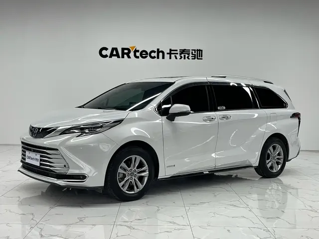 Toyota Sienna 2021 2.5L Hybrid Platinum Edition