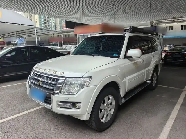 Mitsubishi Pajero (Import) 2018 3.0L Automatic Comfort Version