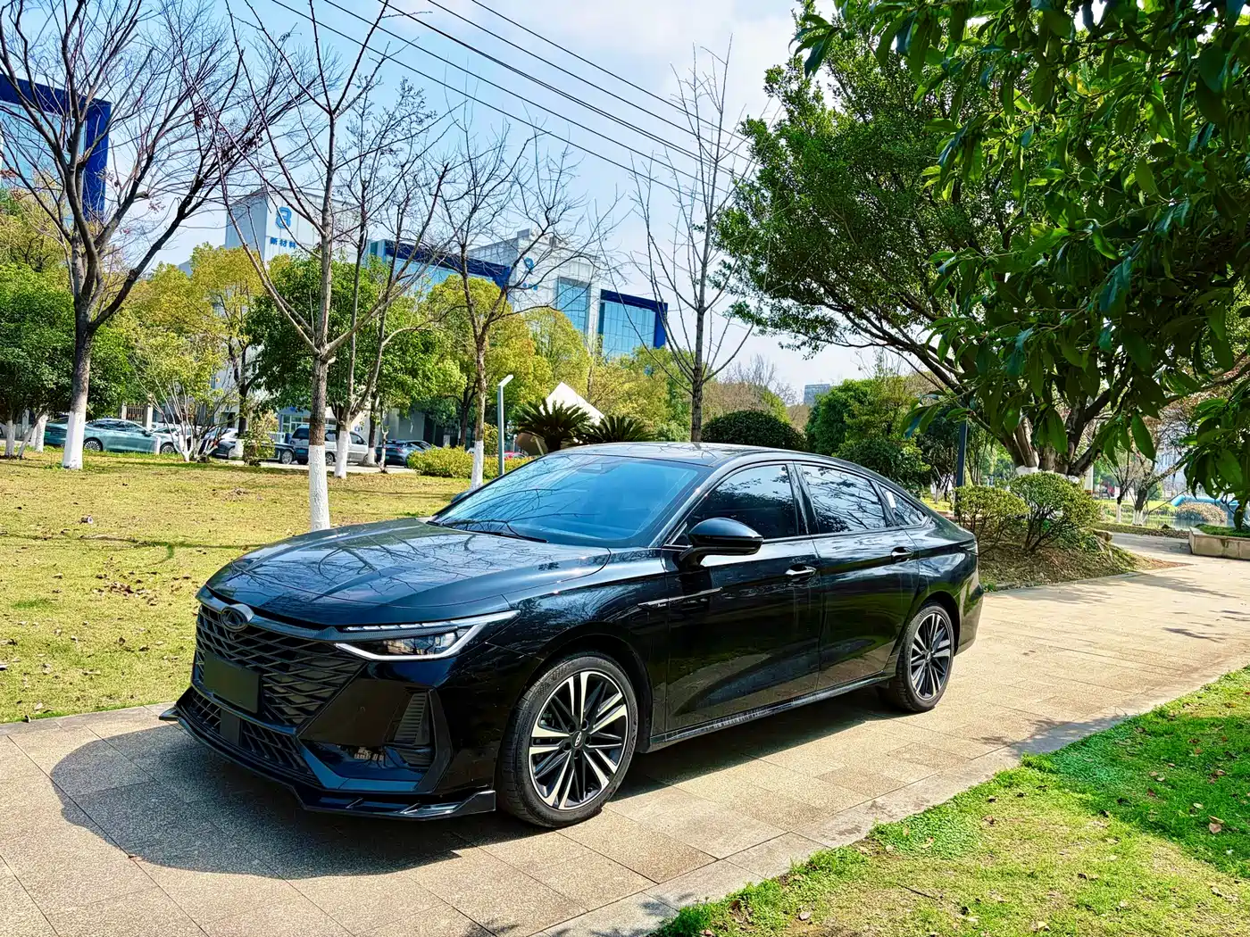 Chery Arrizo 8 2023 High Energy Edition 2.0T DCT Royal
