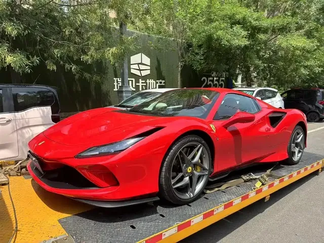 Ferrari F8 2020 Spider 3.9T V8