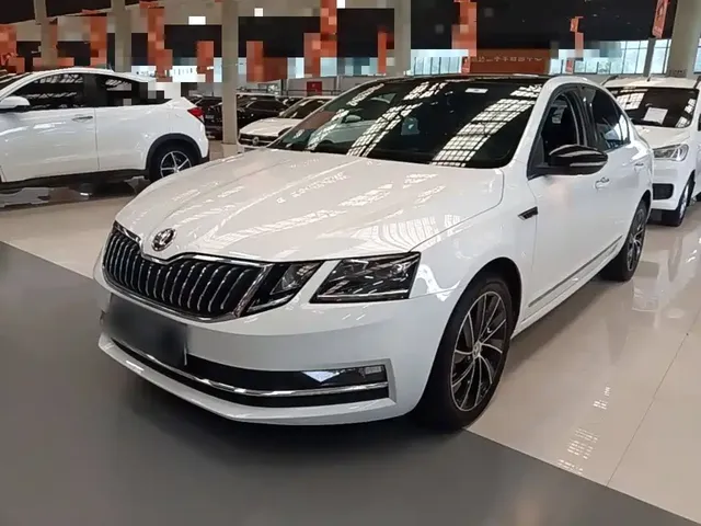 Škoda Octavia 2019 TSI280 DSG Smart Drive Luxury Edition China VI