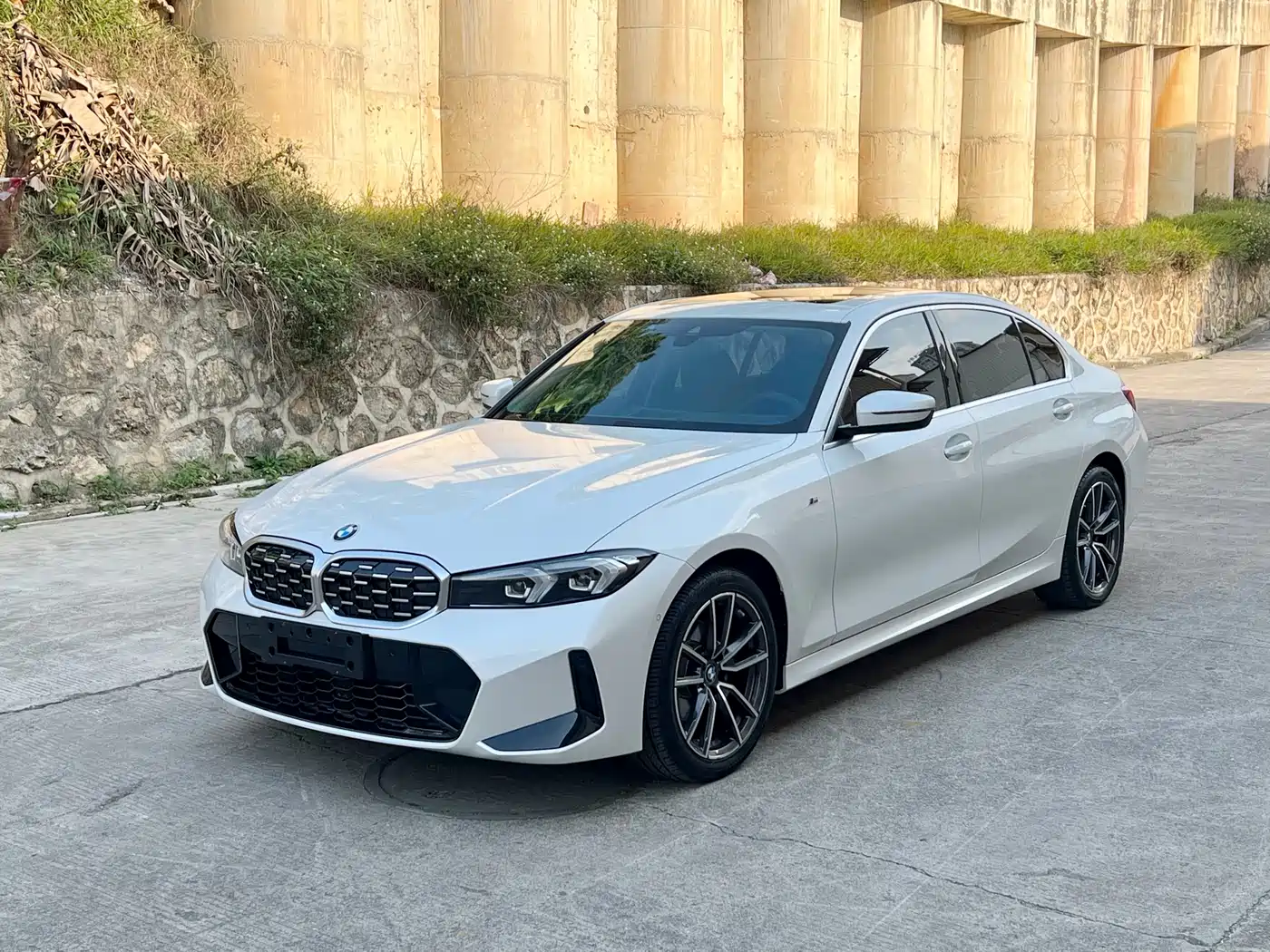 BMW 3 Series 2024 325Li M Sport Package