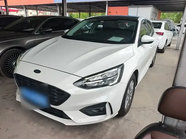 Ford Focus 2021 Hatchback EcoBoost 180 Auto Trend