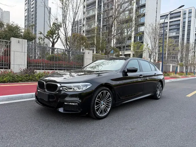 BMW 5 Series 2018 Facelift 530Li Leading M Sport Package