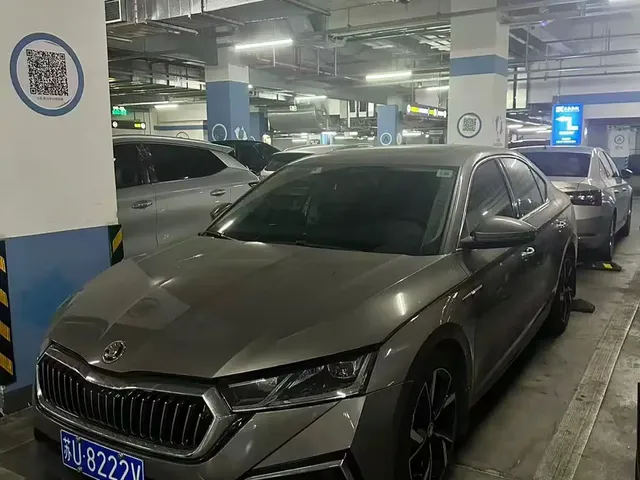 Škoda Octavia 2022 PRO TSI280 Luxury Edition