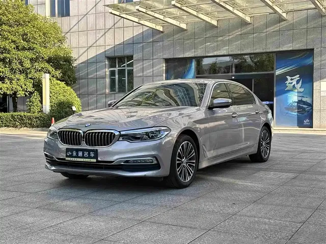 BMW 5 Series 2018 Facelift 530Li Exclusive Luxury Package