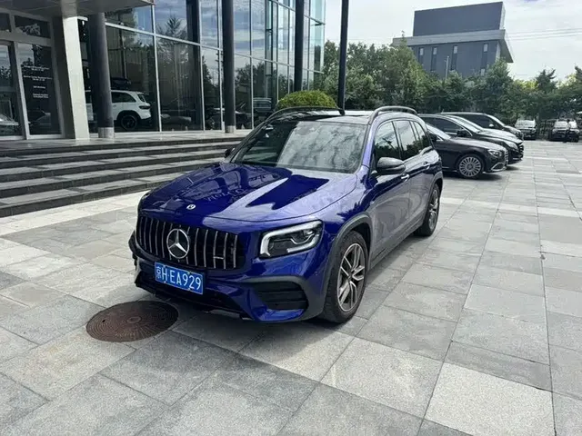 Mercedes-Benz GLB AMG 2024 AMG GLB 35 4MATIC