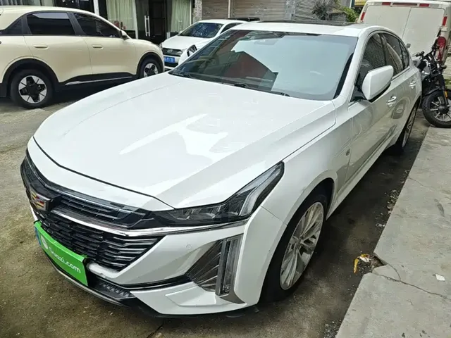 Cadillac CT5 2022 28T Luxury (Standard)