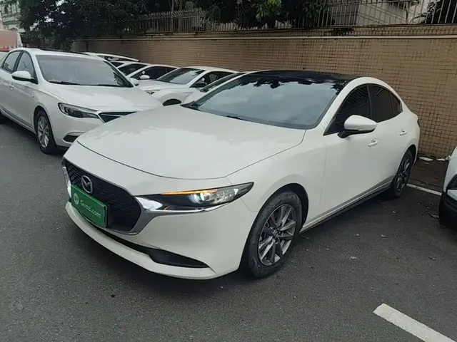 Mazda 3 Axela 2023 2.0L Auto Zhiqing