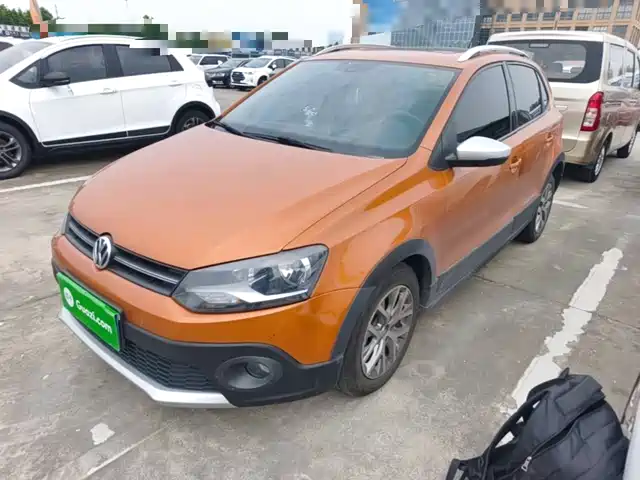 Volkswagen Polo 2018 1.5L Cross Polo Auto