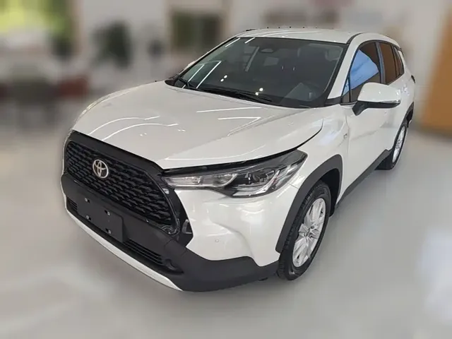 Toyota Corolla Cross 2024 2.0L Smart Hybrid Dual Engine Pioneer Edition
