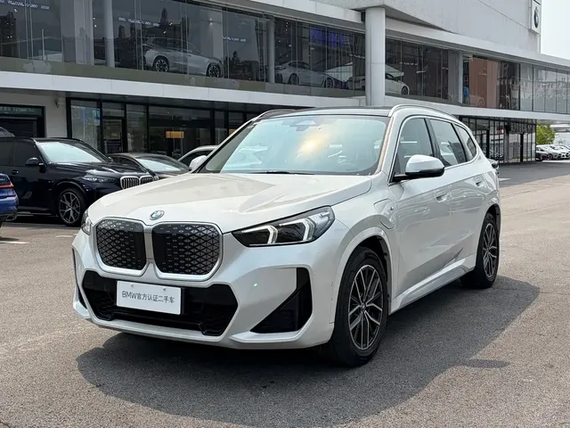 BMW iX1 2025 eDrive25L M Sport Package