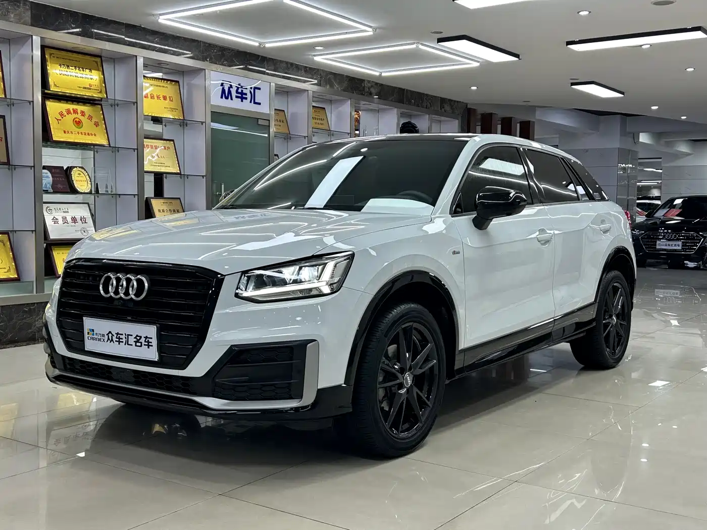 Audi Q2L 2021 35 TFSI Progressive Dynamic