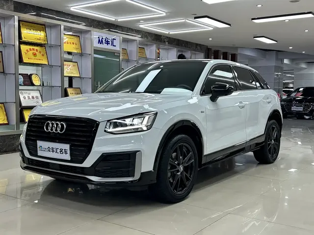 Audi Q2L 2021 35 TFSI Progressive Dynamic