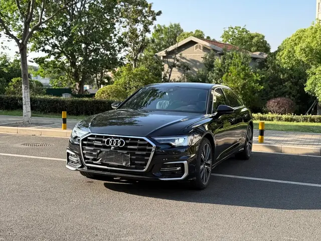 Audi A6L 2024 45 TFSI quattro Premium Elegance