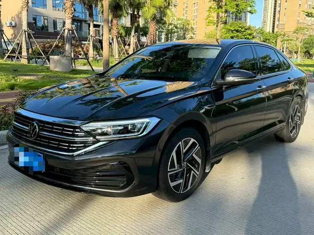 Volkswagen Sagitar 2023 300TSI DSG Surpassing Edition