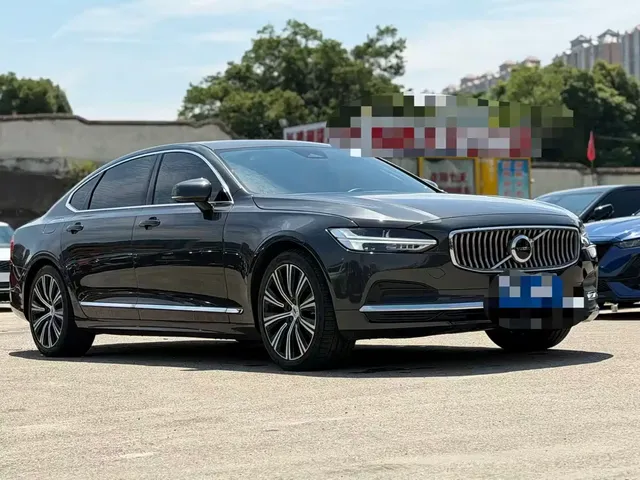 Volvo S90 2024 B5 Inscription Luxury Edition