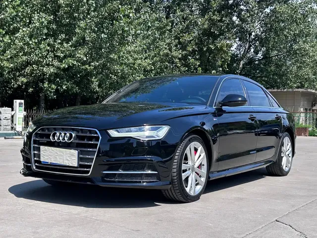 Audi A6L 2018 30th Anniversary 45 TFSI quattro Sport