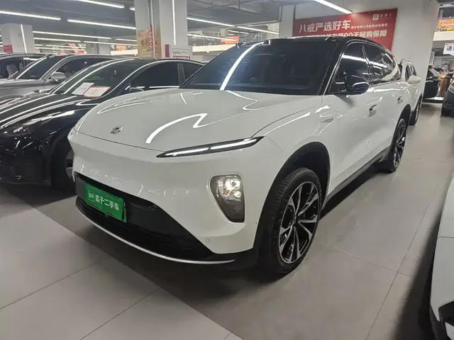 NIO ES8 2024 75kWh Executive Edition