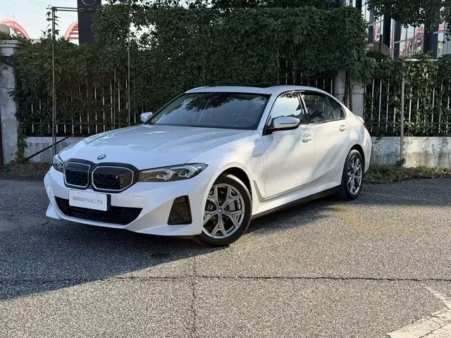 BMW i3 2024 eDrive 35 L