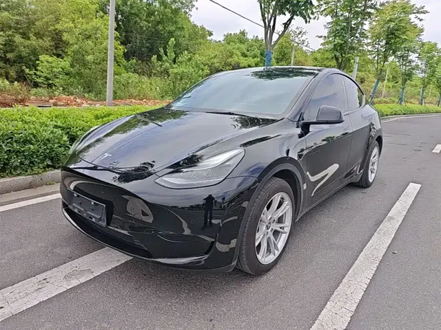 Tesla Model Y 2022 Facelift Long Range All-Wheel Drive Version