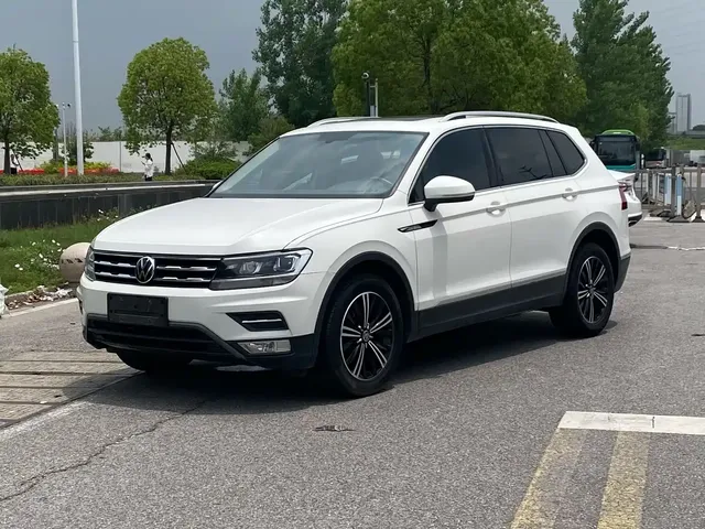 Volkswagen Tiguan L 2021 280TSI Automatic 2WD Smart