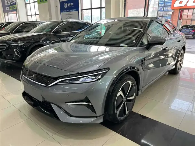 BYD Song L EV 2024 Model 662km Excellence