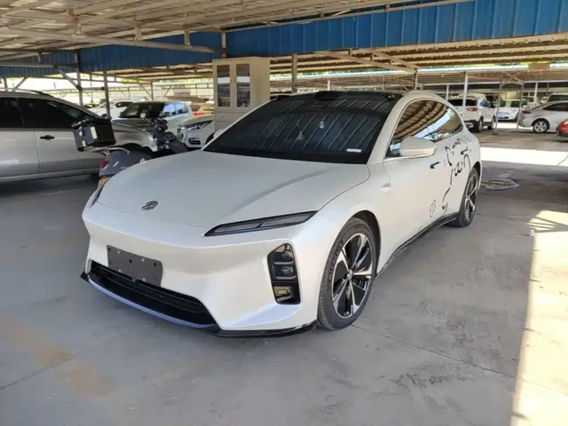 NIO ET5T 2025 75kWh Touring