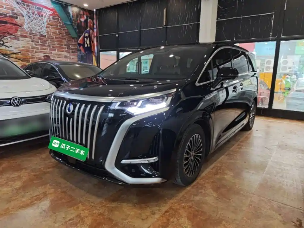 Denza D9 2024 EV 620 Premium