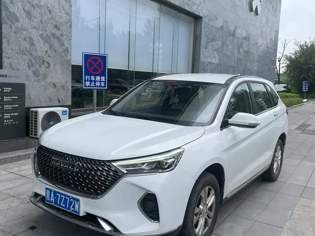 Haval M6 2023 PLUS 1.5T DCT Luxury Smart Connect