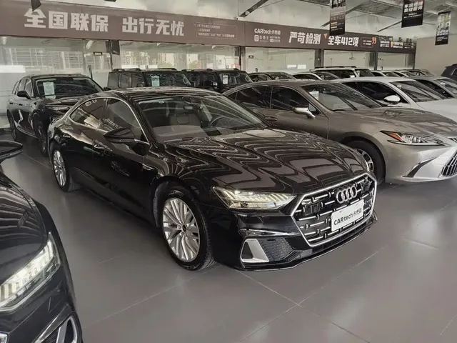 Audi A7L 2024 45TFSI S-line Dream Edition Crystal Package