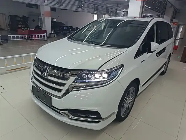 Honda Elysion 2019 2.0L Hybrid Luxury Edition
