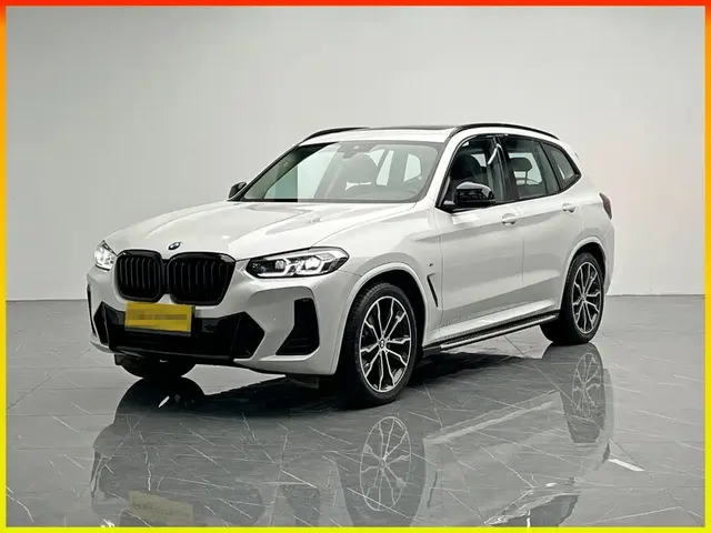 BMW X3 2022 xDrive30i Leading M Night Package