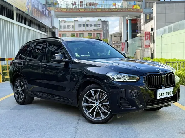 BMW X3 2023 xDrive30i Leading M Night Package