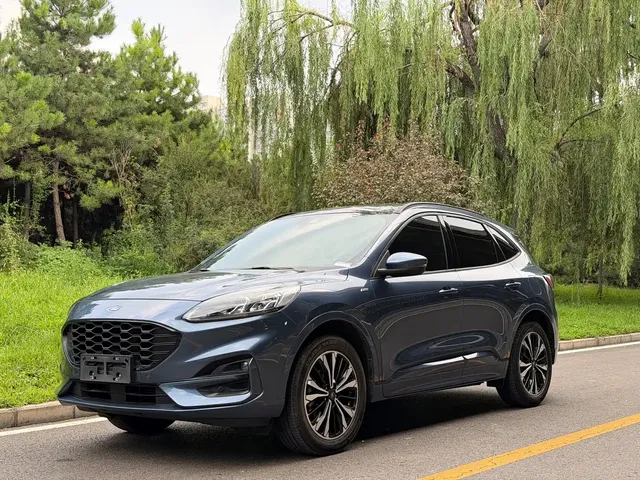 Ford Escape 2020 EcoBoost 245 AWD ST-LINE