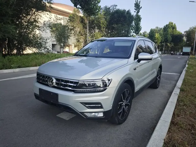 Volkswagen Tiguan L 2018 Facelift 380TSI Automatic AWD Flagship Edition