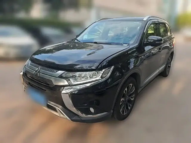 Mitsubishi Outlander 2019 2.0L 2WD Enjoy Edition 5-seater China V